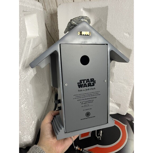 STAR WARS Sith Vs. Jedi Wall Clock With Light-Up Lightsabers - Picture 8 of 14